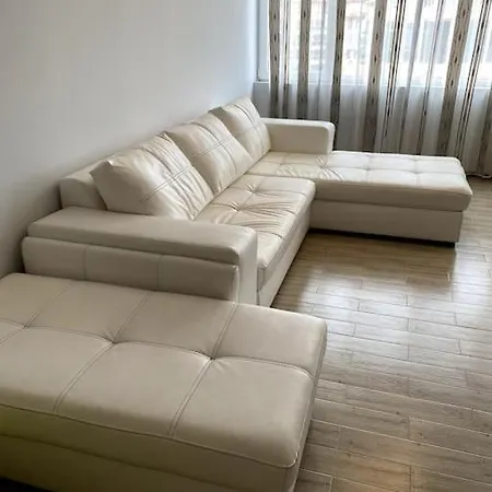 Charming 1-bedroom In Saint Sofia Apartcomplex Daire Sunny Beach
